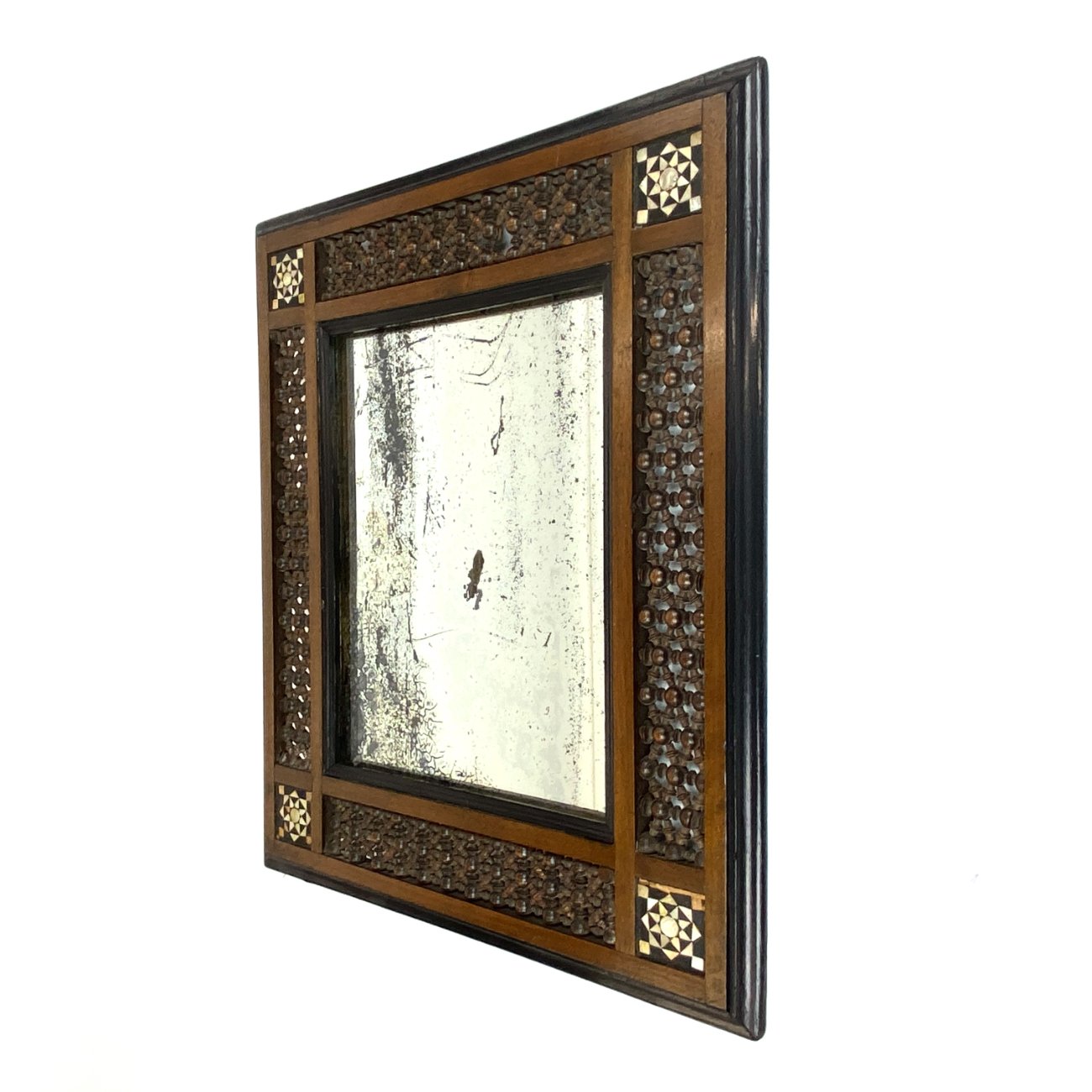 DS0279-veidrodziai-0 Viduriniųjų Rytų stiliaus veidrodis drožinėtame ir perlamutru inkrustuotame rėme 1,5x40x46 cm