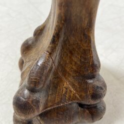 Chippendale stiliaus apvalus riešutmedžio staliukas 71,5×71,5×48 cm