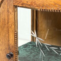 Art Deco ąžuolinė vitrinėlė 34x62x75 cm