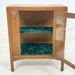 Art Deco ąžuolinė vitrinėlė 34x62x75 cm