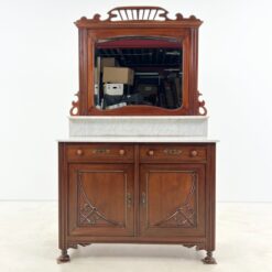 Art Nouveau raudonmedžio komoda su marmuriniu stalviršiumi ir veidrodžiu 51x111x186 cm