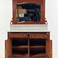 Art Nouveau raudonmedžio komoda su marmuriniu stalviršiumi ir veidrodžiu 51x111x186 cm