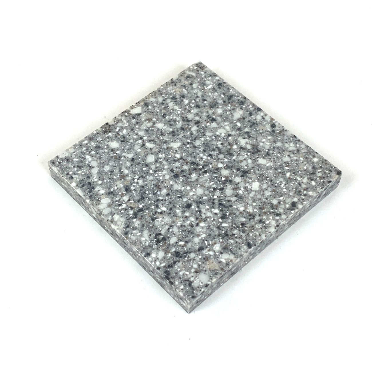 E1155-kiti-indai-0 Plastikinis padėkliukas puodeliui 10,2×10,2×1,5 cm