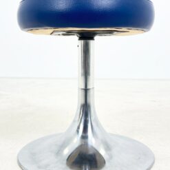 Mid Century metalinio rėmo 360° sukama taburetė su eko odos sėdimąja dalimi 45x45x43 cm