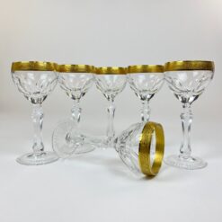 Krištolinės taurės su aukso spalvos apvadais 6 vnt. komplektas po 150 ml 8,5×8,5×18,5 cm