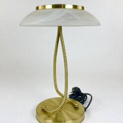Metalinis aukso spalvos stalinis šviestuvas stikliniu gaubtu 34x34x47 cm