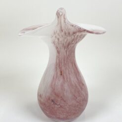 Vintažinė stiklinė rausvų ir baltų atspalvių vaza 15x15x21,5 cm