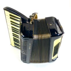 Vintažinis Hohner Verdi IM akordeonas su dėklu 25,5x38x51 cm