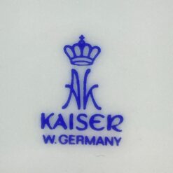 Porcelianinis Kaiser paveiksliukas su muzikuojančios poros atvaizdu 1,5×11,5×17,5 cm
