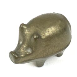 Miniatiūrinė žalvarinė paršelio statulėlė 1,5x3x2 cm
