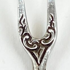 Sidabrinė 835 prabos Hildesheimer rožės rašto užkandžių šakutė 9x1x1,5 cm