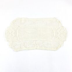 Rankų darbo nerta pailga stalo servetėlė 30x56x0,2 cm