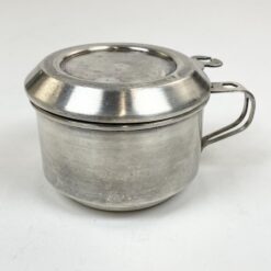 Art Deco laikotarpio sidabruoto metalo kavinukas – kavos filtras 9x14x6,5 cm