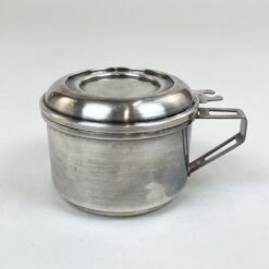 Art Deco laikotarpio sidabruoto metalo kavinukas – kavos filtras 9x13x6,5 cm