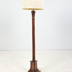 Pastatomas, ąžuolinės kojos toršeras su gėlėtu gaubtu 45x45x174 cm