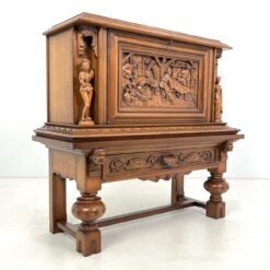 Ąžuolinė raižyta komoda - baras su stalčiumi 54x132x122 cm