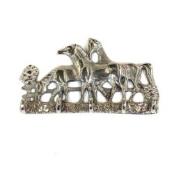 Sieninė metalinė penkių kabliukų kabykla „Žirgai” 3×15,5×9 cm