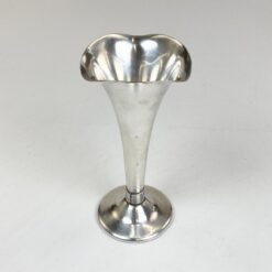 Sidabruoto metalo vazelė 9x9x18,5 cm