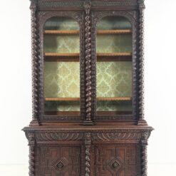 Senovinis drožinėtas ąžuolinis dviejų dalių bufetas 56x160x251 cm