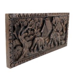 Drožinėtas medinis bareljefas 3x64x30,5 cm