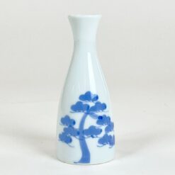 Japoniškas porcelianinis buteliukas sakė gėrimui 120 ml 6x6x13,5 cm