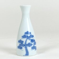 Japoniškas porcelianinis buteliukas sakė gėrimui 120 ml 6x6x13,5 cm