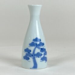 Japoniškas porcelianinis buteliukas sakė gėrimui 120 ml 6x6x13,5 cm