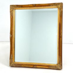 Pakabinamas stačiakampis veidrodis mediniame aukso spalvos rėme 3,5x53x63 cm