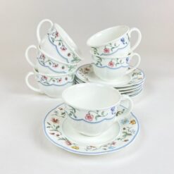 Porcelianinių Villeroy & Boch serijos Mariposa puodelio 180 ml ir lėkštutės komplektas 6 asmenims
