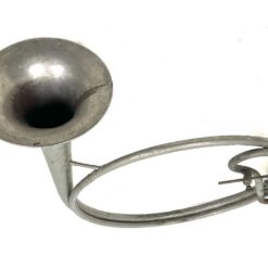 Senovinis belgiškas pučiamasis instrumentas, gamintojas Philippe Van Linthout, Bruxelles 70x25x53 cm