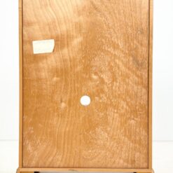 Pastatoma raudonmedžio audio aparatūros/CD lentyna su stalčiumi 40×82,5×120 cm