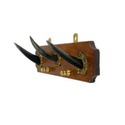 Ąžuolinė sieninė kabykla su žalvario apdailomis ir kabliukais iš ragų 14x46,5x16 cm