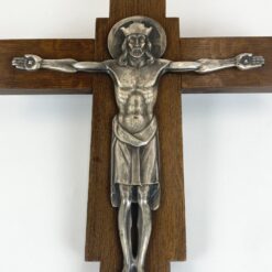 Ąžuolinis pakabinamas Art Deco laikotarpio Félix Jacques Bruxelles kryžius su metaline Jėzaus Kristaus figūra 3×33,5×44,5 cm