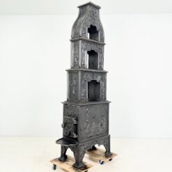 Norvegiška Ulefos penkių dalių ketaus krosnelė, gamybos metai 1900-1930 m. 98x43x240 cm