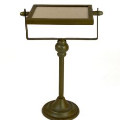 Pastatomas industrinio stiliaus metalinis nuotraukų rėmelis 10,5x20x32 cm
