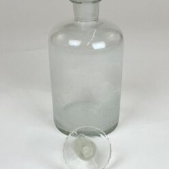Vokiškas stiklinis Glaswerk Wertheim medicininis butelys – grafinas 1000 ml 10x10x21,5 cm