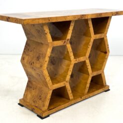 Art Deco stiliaus riešutmedžio lukšto konsolė „Korys” 40×121,5×79,5 cm