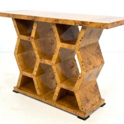 Art Deco stiliaus riešutmedžio lukšto konsolė „Korys” 40×121,5×79,5 cm