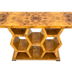 Art Deco stiliaus riešutmedžio lukšto konsolė „Korys” 40×121,5×79,5 cm