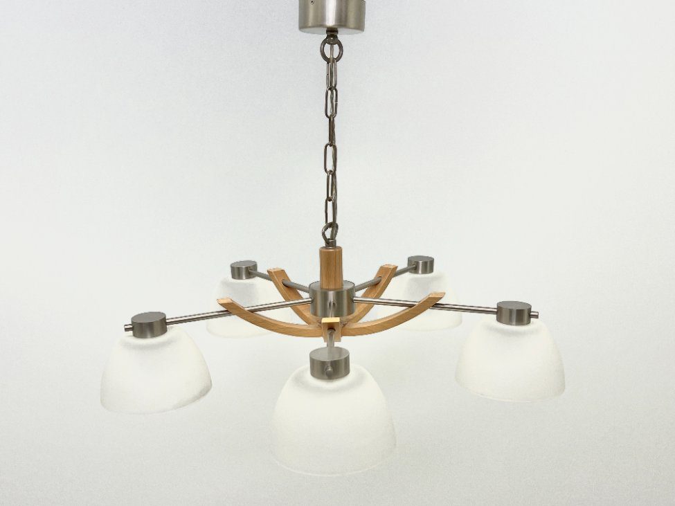 HN2956-pakabinami-sviestuvai-3 Pakabinamas Sorpetaler Leuchten penkių šakų šviestuvas iš metalo ir medžio su stikliniais gaubtais 57x57x46 cm