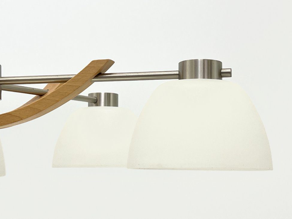 HN2956-pakabinami-sviestuvai-5 Pakabinamas Sorpetaler Leuchten penkių šakų šviestuvas iš metalo ir medžio su stikliniais gaubtais 57x57x46 cm