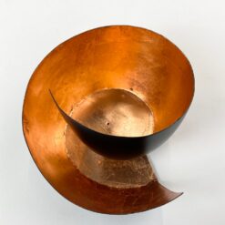Metalinė vario ir juodos spalvų žvakidė 16x14x11 cm