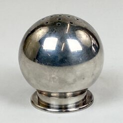 Prancūziška Maison Ercuis bumbulo formos sidabruoto metalo prieskoninė 7x7x7,5 cm