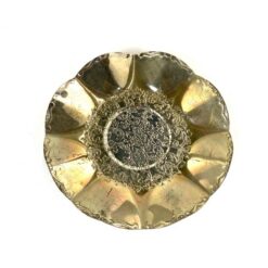 Vintažinė metalinė ornamentais dekoruota lėkštelė 15,5×15,5×3 cm
