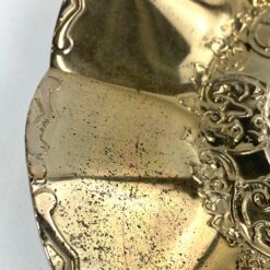 Vintažinė metalinė ornamentais dekoruota lėkštelė 15,5×15,5×3 cm