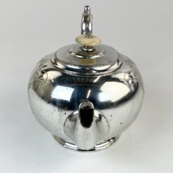 Angliškas John Turton & Co sidabruoto metalo arbatinukas 1000 ml 14x29x14 cm