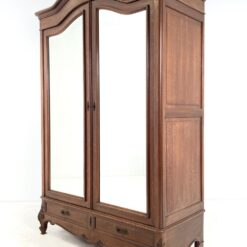 Ąžuolinė rokoko stiliaus dviejų durų spinta su veidrodžiais ir stalčiais 67x154x231 cm
