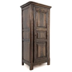 Tamsiai ruda siaura ąžuolo masyvo vienų durų spinta 52x77x169 cm