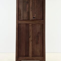 Tamsiai ruda siaura ąžuolo masyvo vienų durų spinta 52x77x169 cm