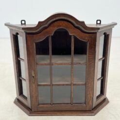 Pakabinama ąžuolinė spintelė su stiklu 16x57x53 cm